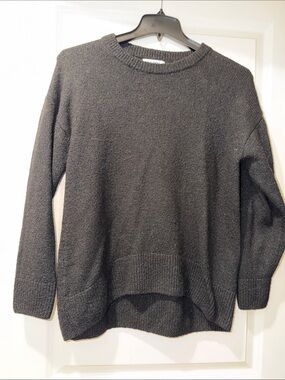 Old Navy Black Crewneck Sweater